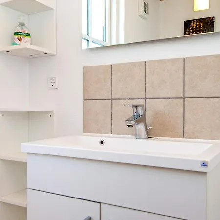 Luxury House With Pool Semesterbostad