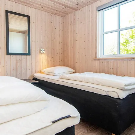 Luxury House With Pool