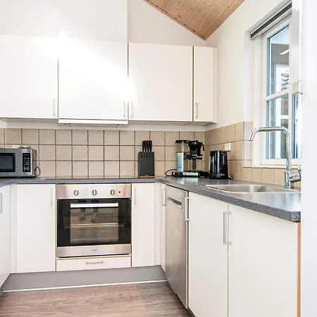 Luxury House With Pool Сasa de vacaciones