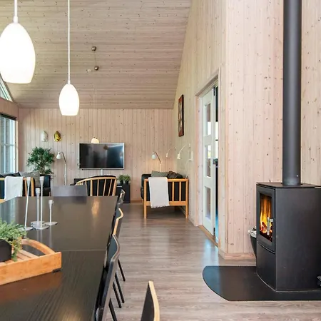 Luxury House With Pool Odder