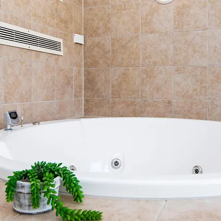 Luxury House With Pool Semesterbostad *