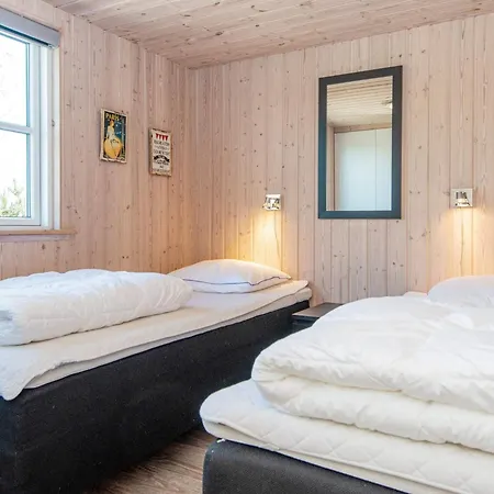 Semesterbostad 5 Star In *
